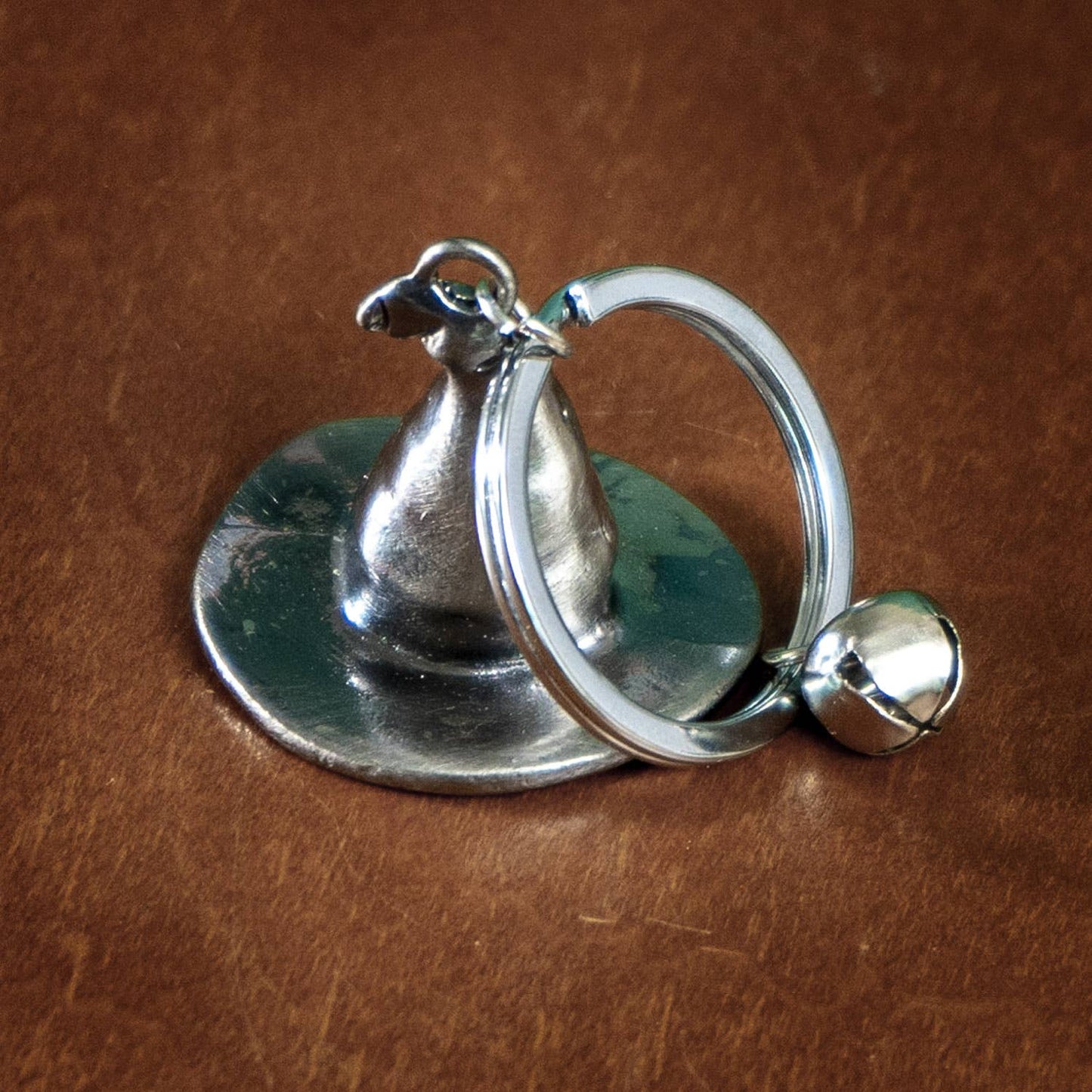 PACIFIC GIFTWARE - 15316 Witch Hat Keyring Halloween Decor C/48