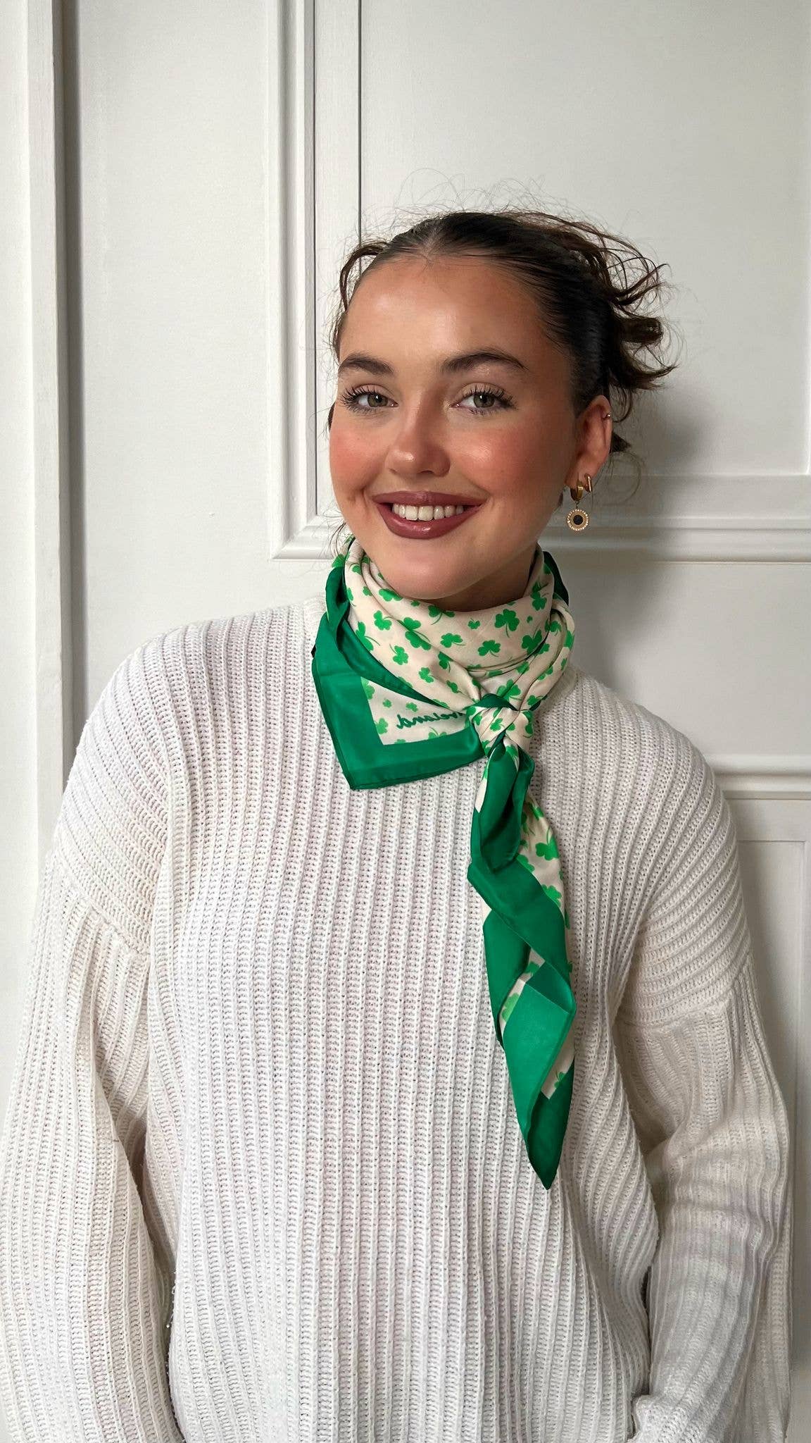 Celtic Ore Crafts - IRS-036E Polysilk Scarf Shamrock Green/Cream