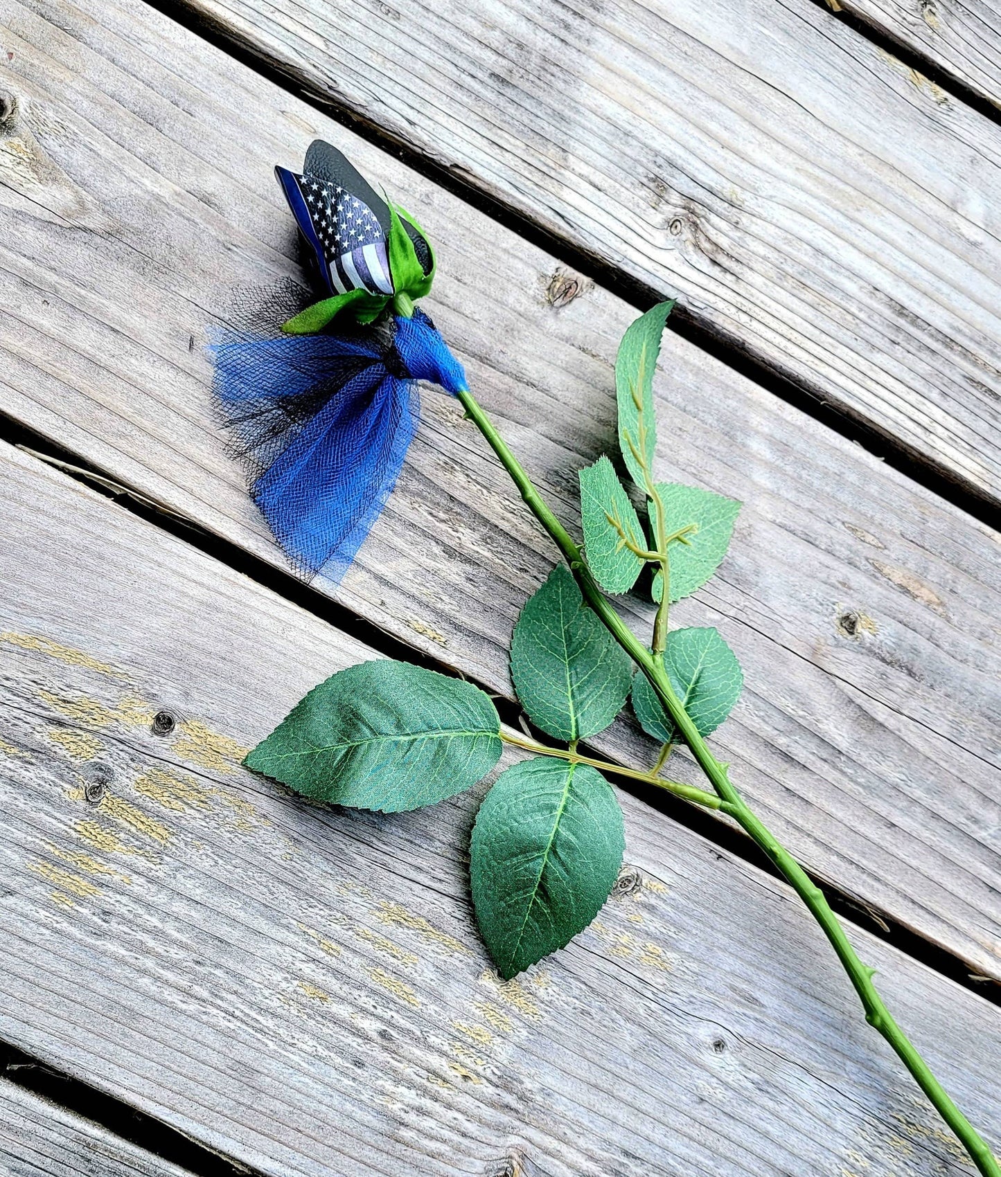 Home Run Accessories - Thin Blue Line Rose, Thin Red Line Rose, Police Support: Red Line Add Tulle