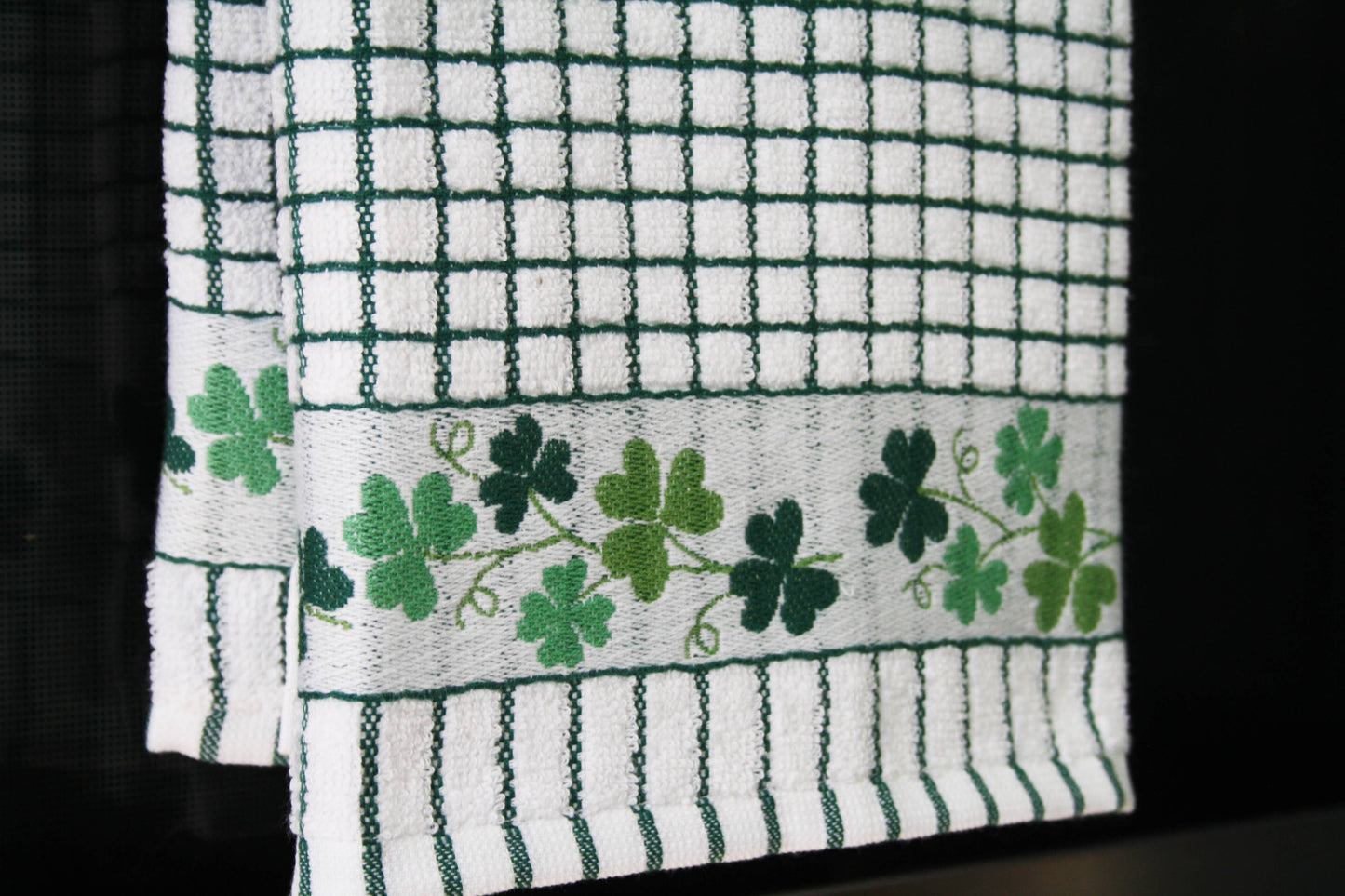 Samuel Lamont and Sons - Poli-Dri Jacquard Tea Towel - Shamrock Sprig