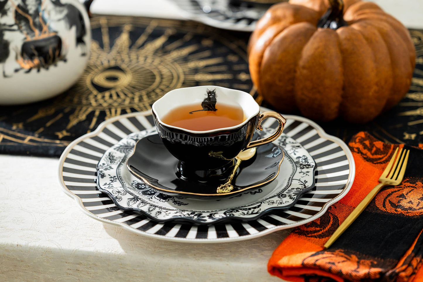 Grace Teaware - Black Cat Black Gold 7.5oz Tea Cup and Saucer