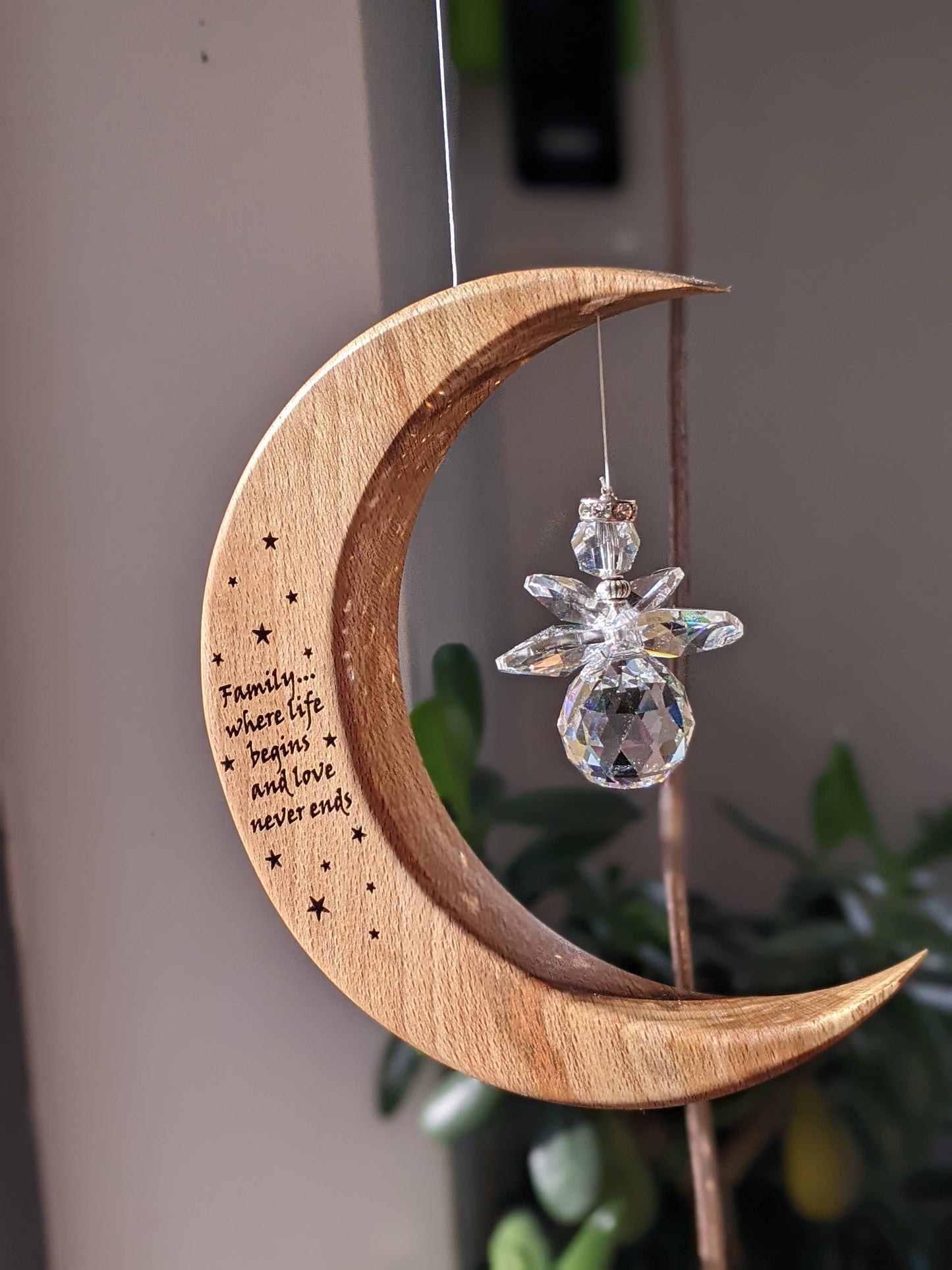 Family inspired suncatcher: Large / Crystal Sphere