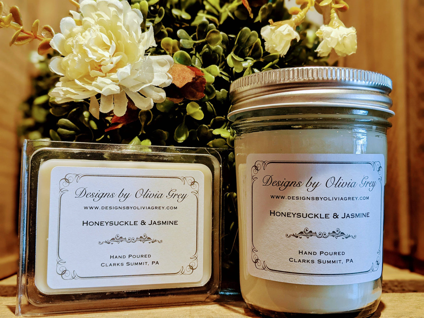Designs By Olivia Grey LLC - Honeysuckle & Jasmine Wax Melt