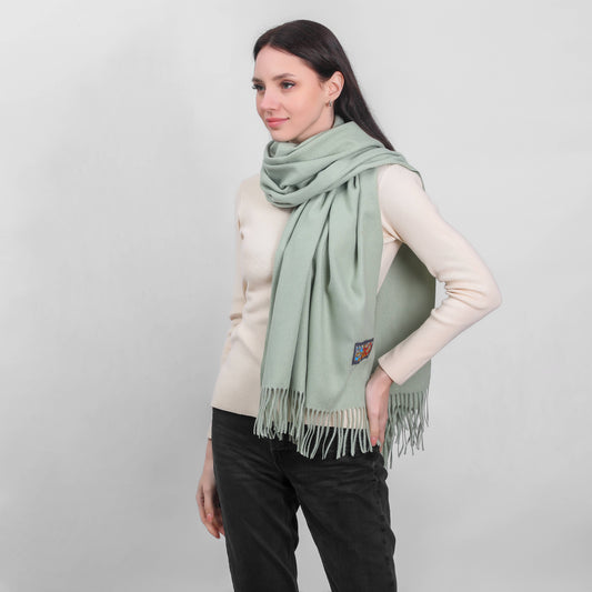 Celtic Ore Crafts - IRS-034C Scarf Super soft Herringbone Green
