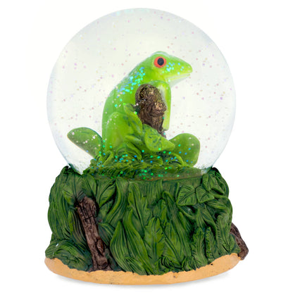 Cottage Garden - Playful Tree Frog 100MM Musical Snow Globe