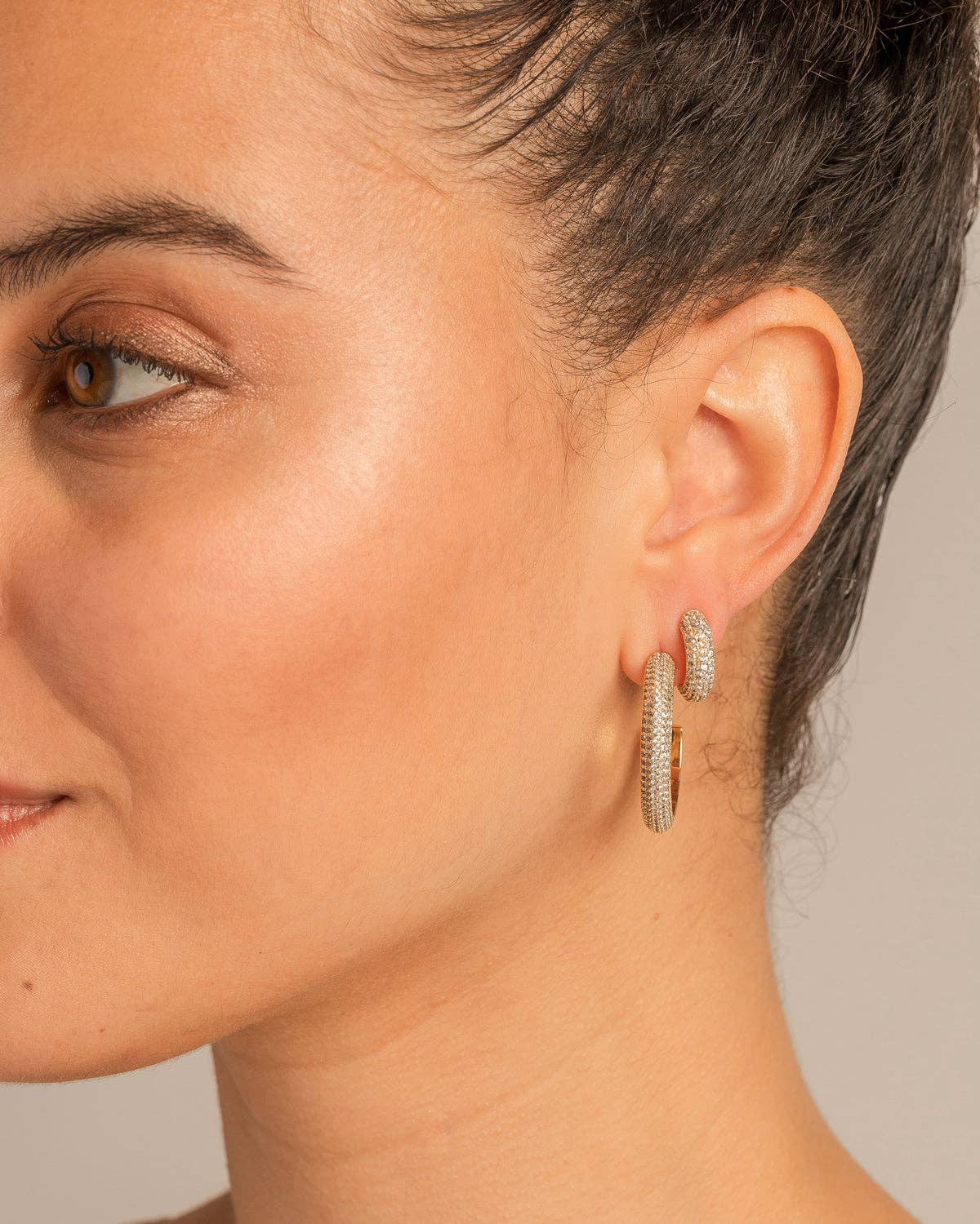 Bryan Anthonys - Unstoppable Pave Midi Hoop Earrings: Silver