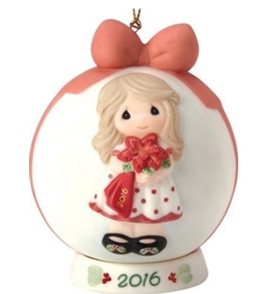 Precious Moment Dated“ Wishing you a beautiful Christmas”2016