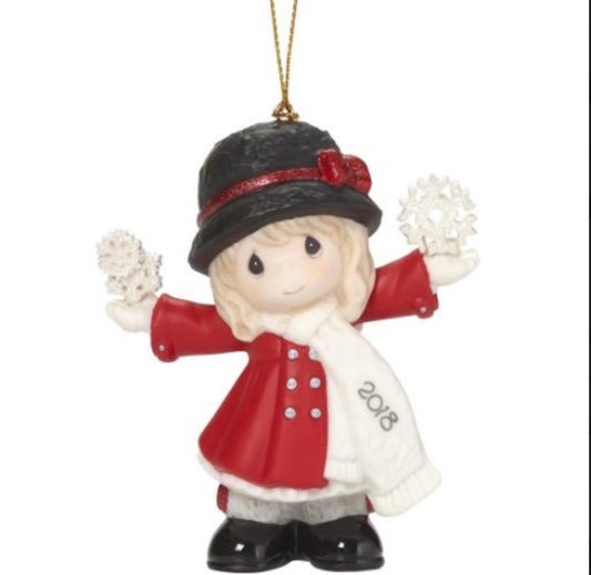 Precious Moments “Have A Magical Holiday Season” Dated 2018 Girl Figurine
