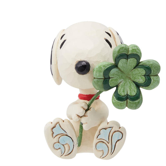Peanuts by Jim Shore Snoopy Holding Clover