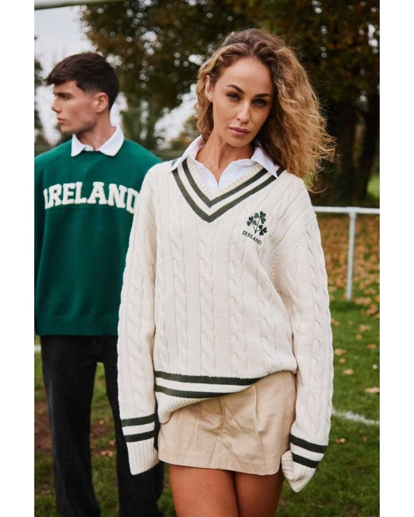 The Heritage Collection By Lansdowne Shamrock Crest Cab,e Sweater