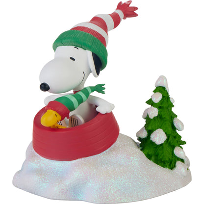 Precious Moments - Peanuts Dashing Through The Snow Figurine