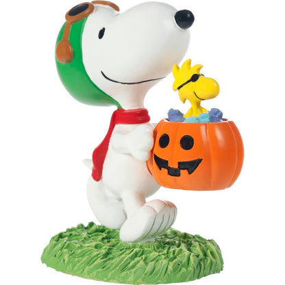 Precious Moments - Peanuts Snoopy Tricks, Treats, And Tails Figurine