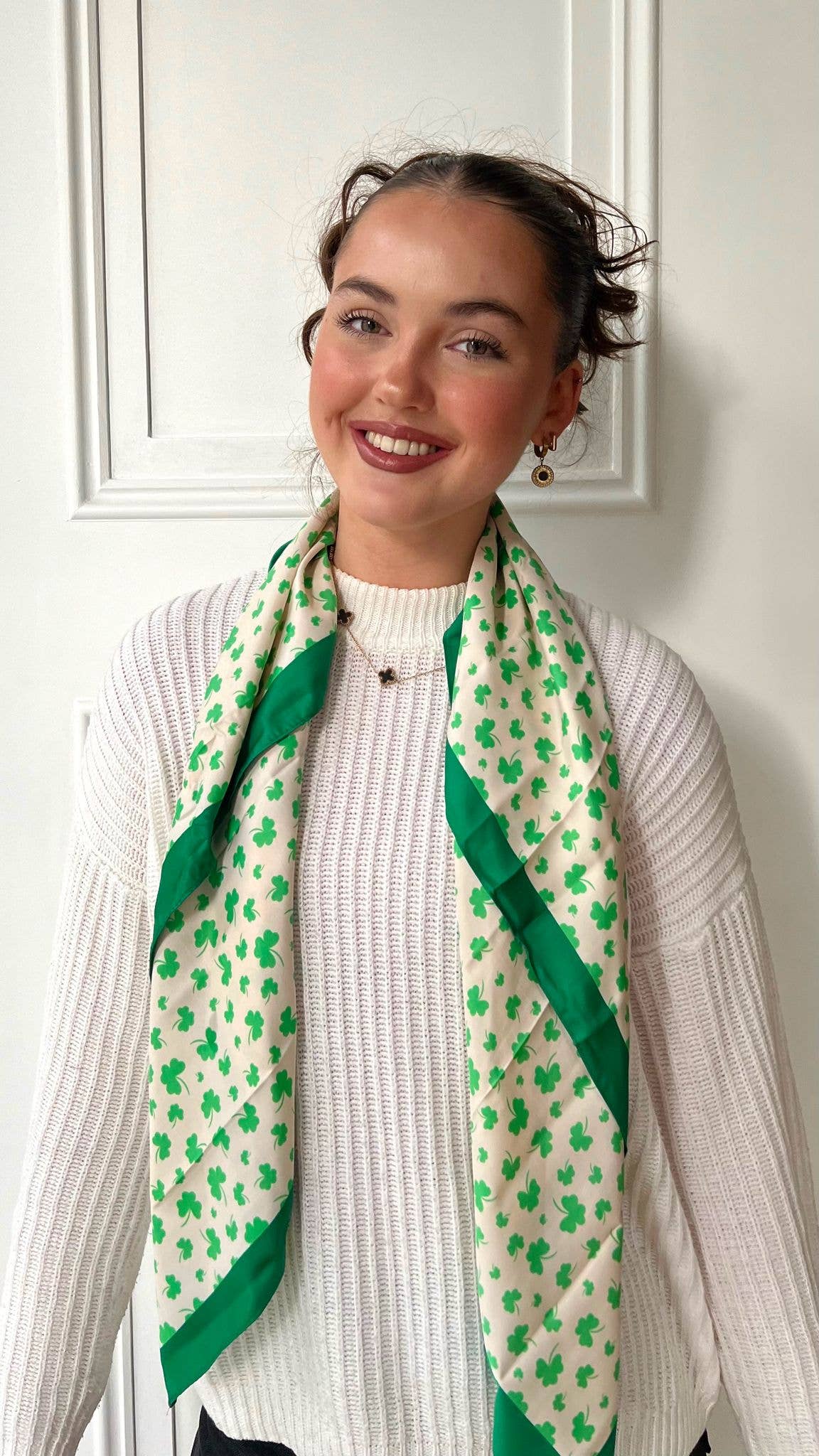 Celtic Ore Crafts - IRS-036E Polysilk Scarf Shamrock Green/Cream