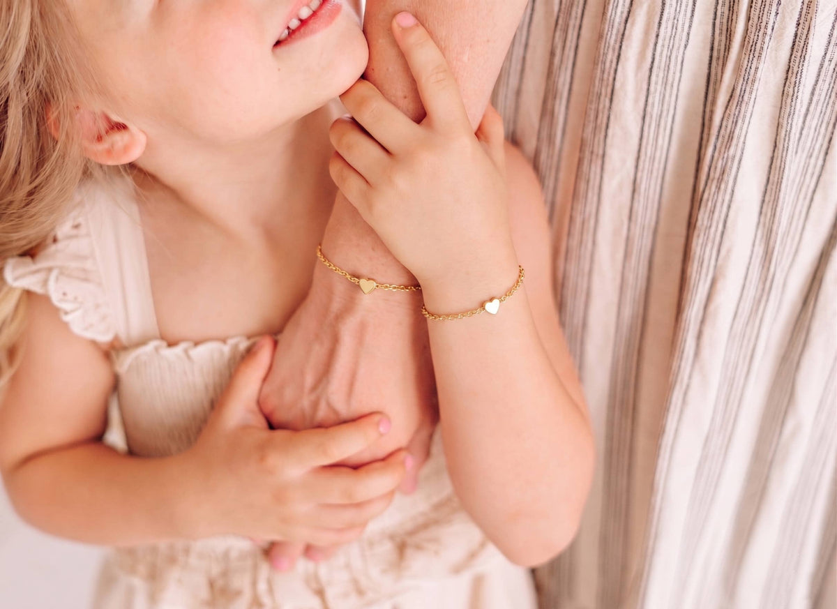 Cherished Moments - 14k Gold-Plated Dainty Heart Chain Baby Bracelet Engravable: Small 0-12m