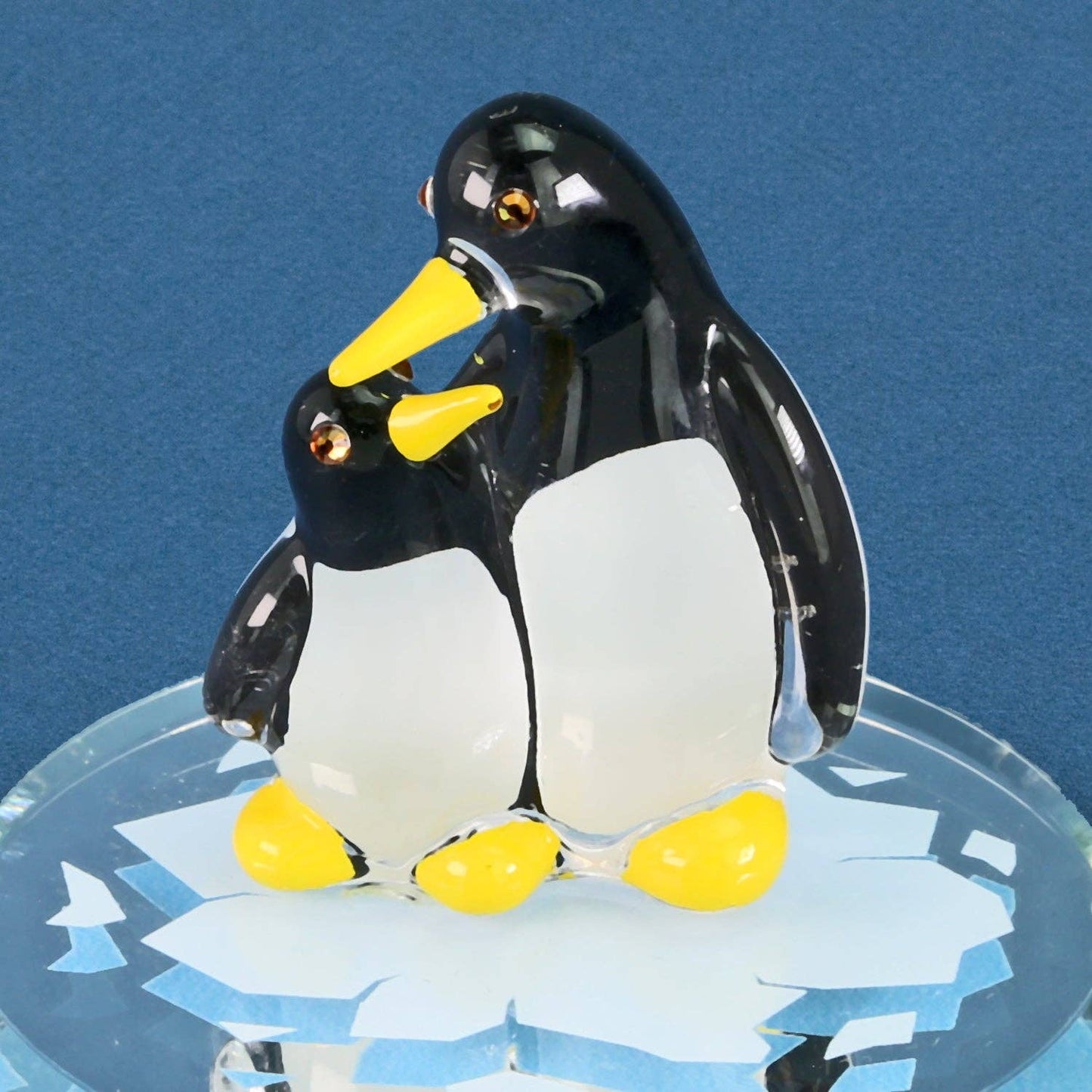 Glass Baron - S1 252-PB: Penguin and Baby
