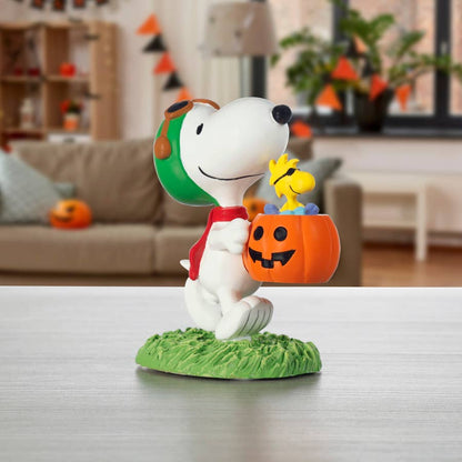 Precious Moments - Peanuts Snoopy Tricks, Treats, And Tails Figurine