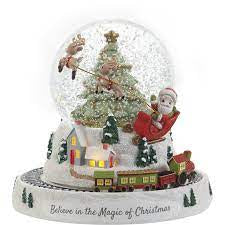 Precious Moments “Believe In The Magic Of Christmas”