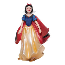 Load image into Gallery viewer, Snow White Couture de Force Figurine, Disney Showcase
