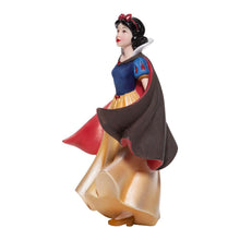 Load image into Gallery viewer, Snow White Couture de Force Figurine, Disney Showcase
